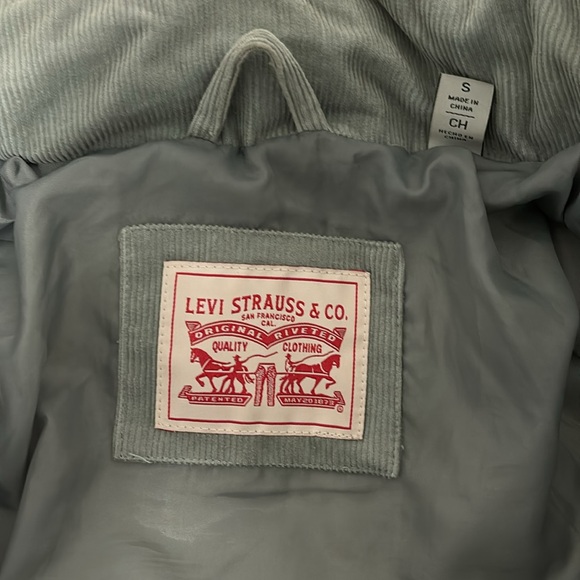 levi winter coat - Picture 8 of 8